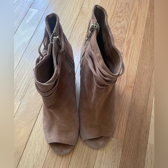 Steve Madden brown suede booties Size 10 - Picture 3 of 5